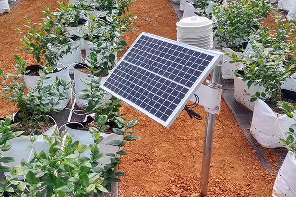 溫室大棚自動(dòng)化控制設(shè)備圖片2